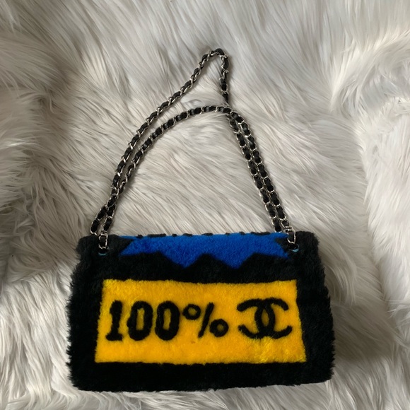 Chanel Limited Edition Patchwork Shearling FlapBag - Picture 4 of 16